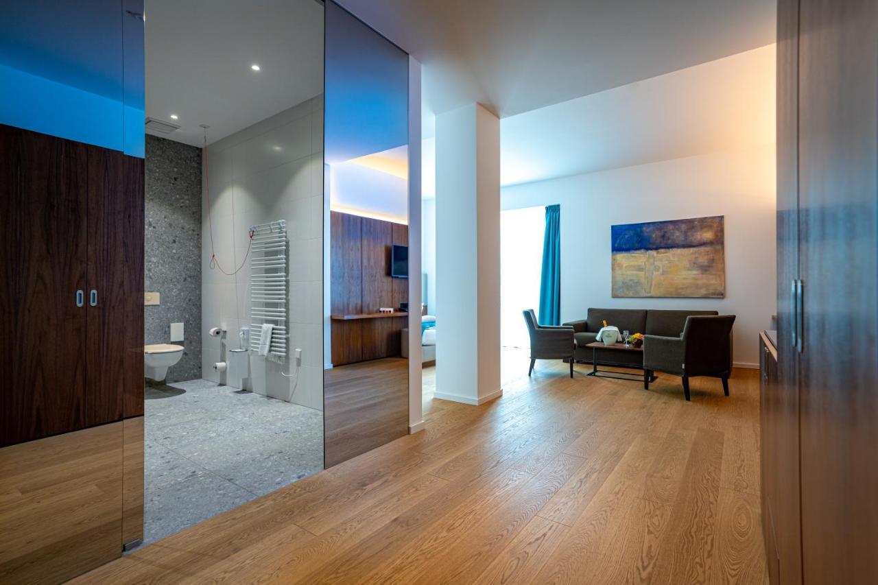 Hotel An Der Therme Бад Зулца Екстериор снимка