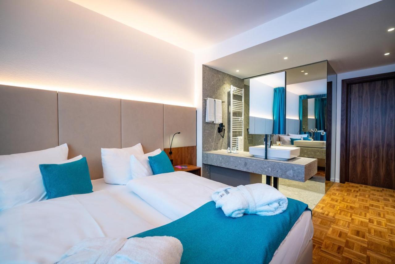 Hotel An Der Therme Бад Зулца Екстериор снимка